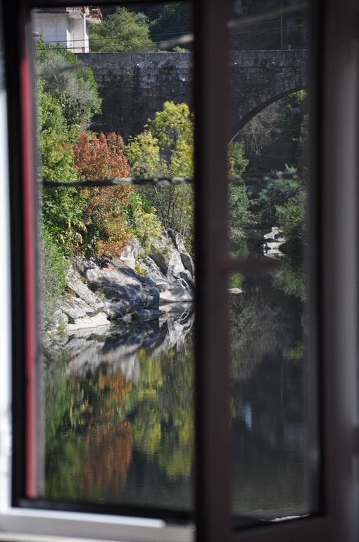 A Look Into The River Daire Avô Dış mekan fotoğraf